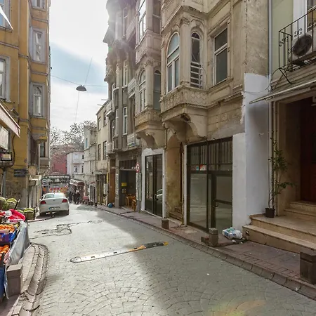 Ports Κωνσταντινούπολη