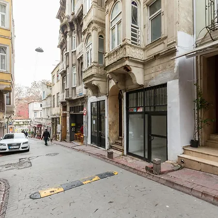 Ports Ξενοδοχείο *